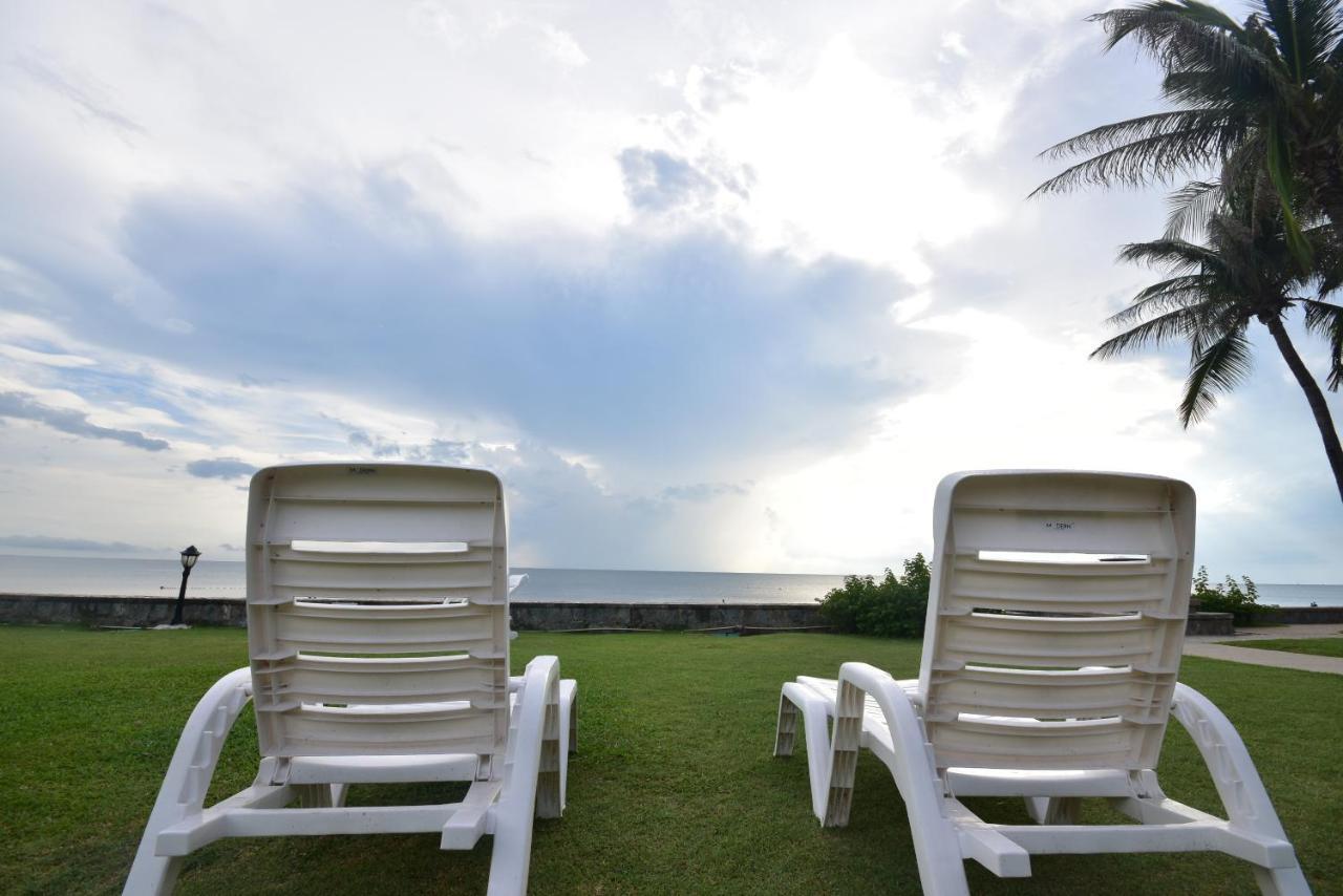 Hua Hin Beachfront Condo מראה חיצוני תמונה